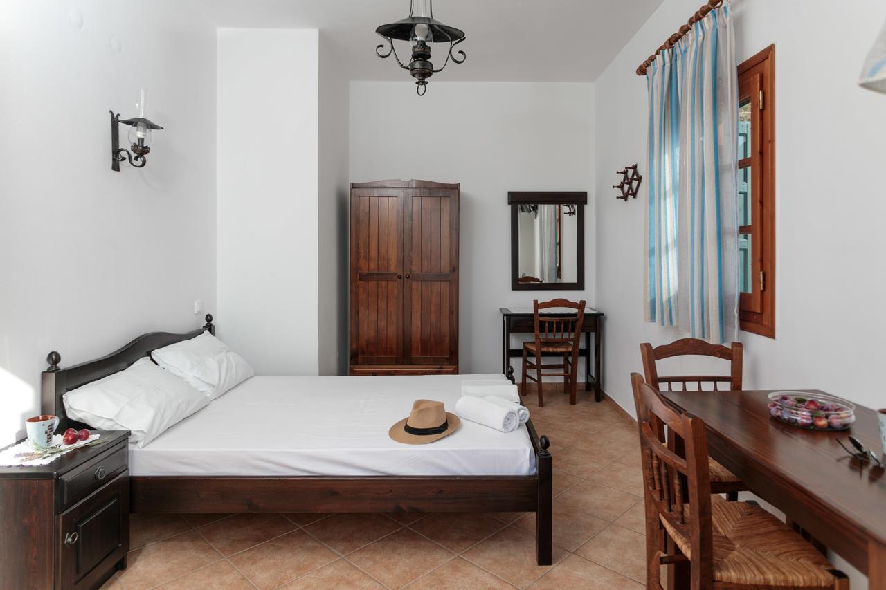 Villa Athina Ambrami Exteriör bild